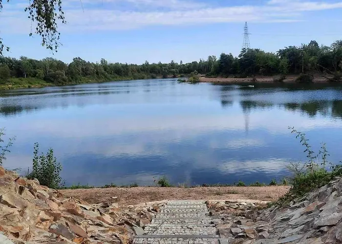 Bobrowa Przystan ブンツラウ